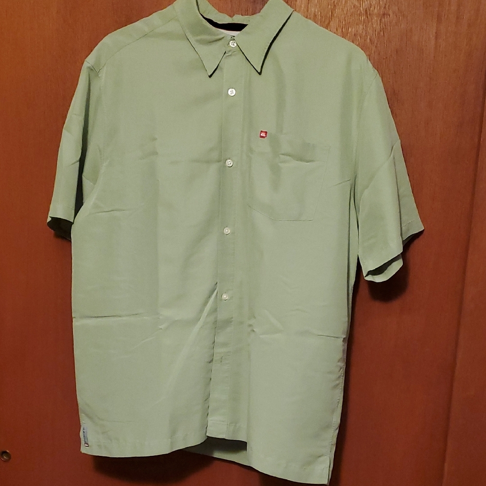 Quiksilver Light Green Casual Button Down Shirt